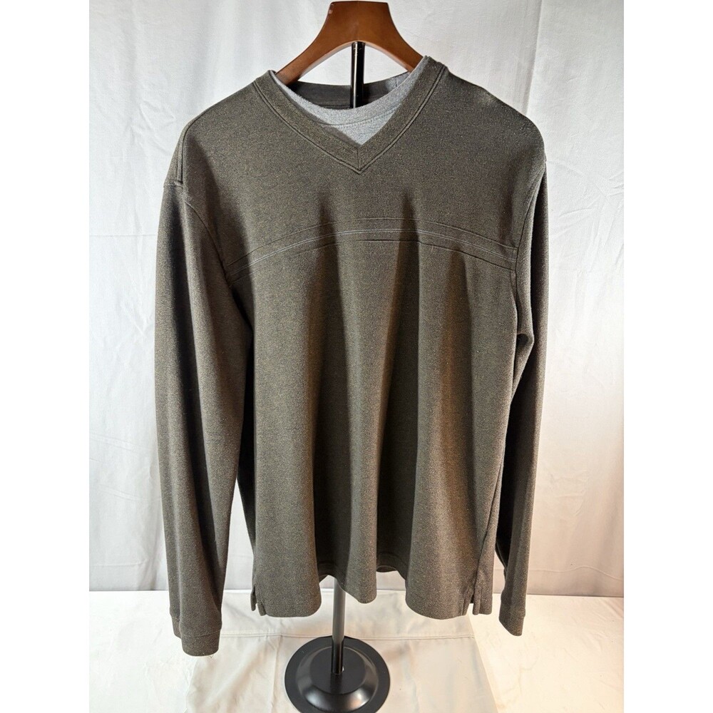Men's Van Heusen Gray Stripe Long Sleeve Fundamental Shirt Top Size Large EUC
